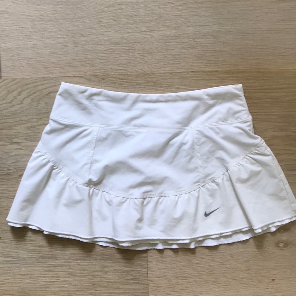 Nike tennis skirt